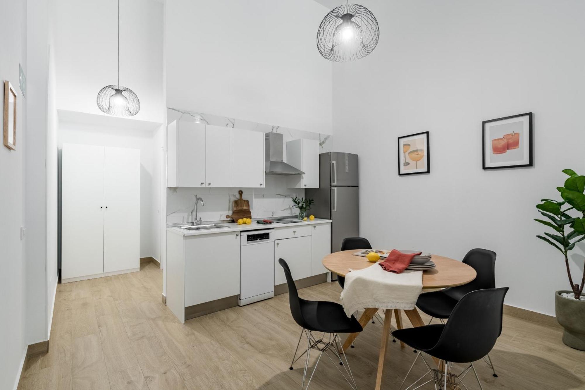 Apartamentos Modernos En Atocha — Photos 1